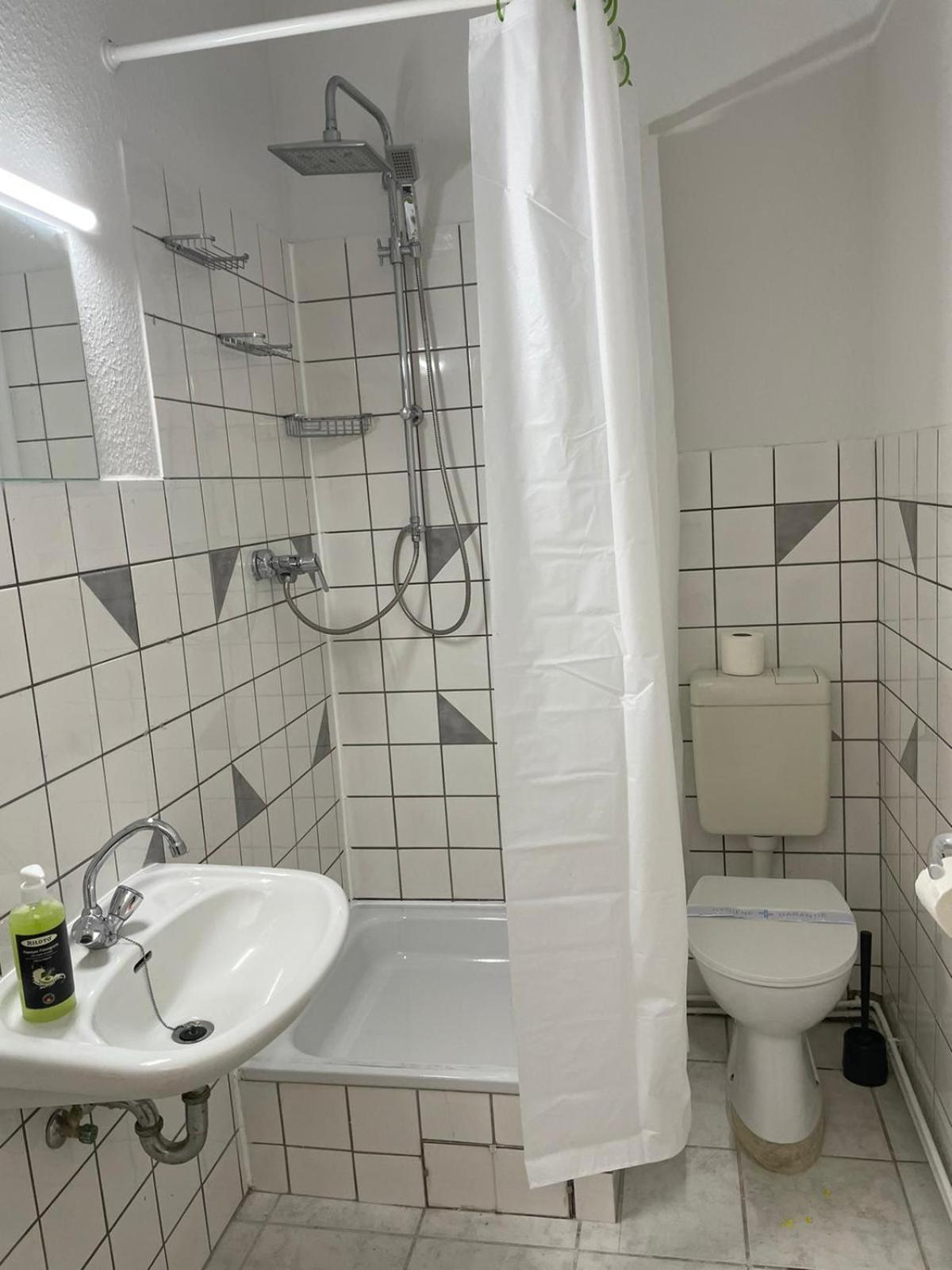 Appartement Monteurwohnungen In Linden-mitte, Nahe Der B6 Hannover